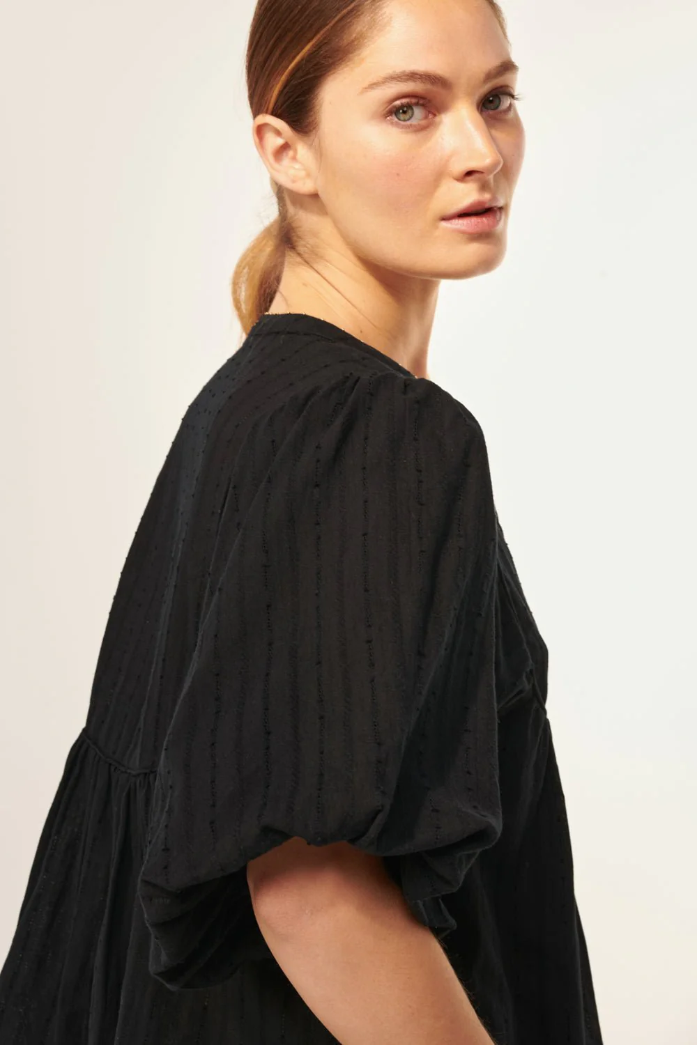 Blouse Flores - Black - Image 4