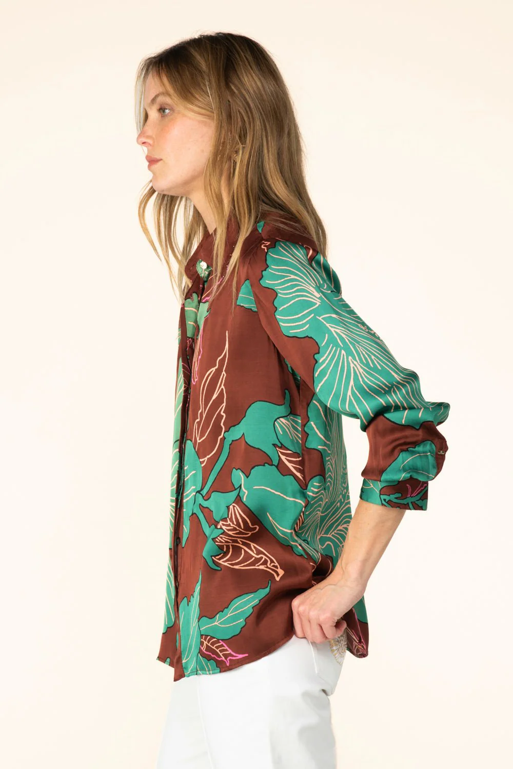 Shirt Eileen - Brown Hibiscus - Image 4