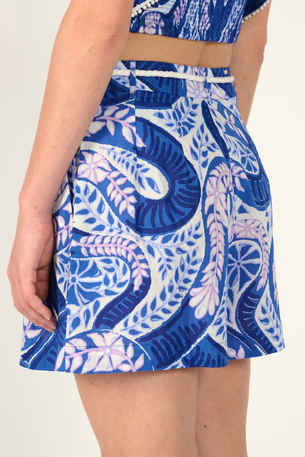 Short Chantal - Blue Holy Snake - Image 5
