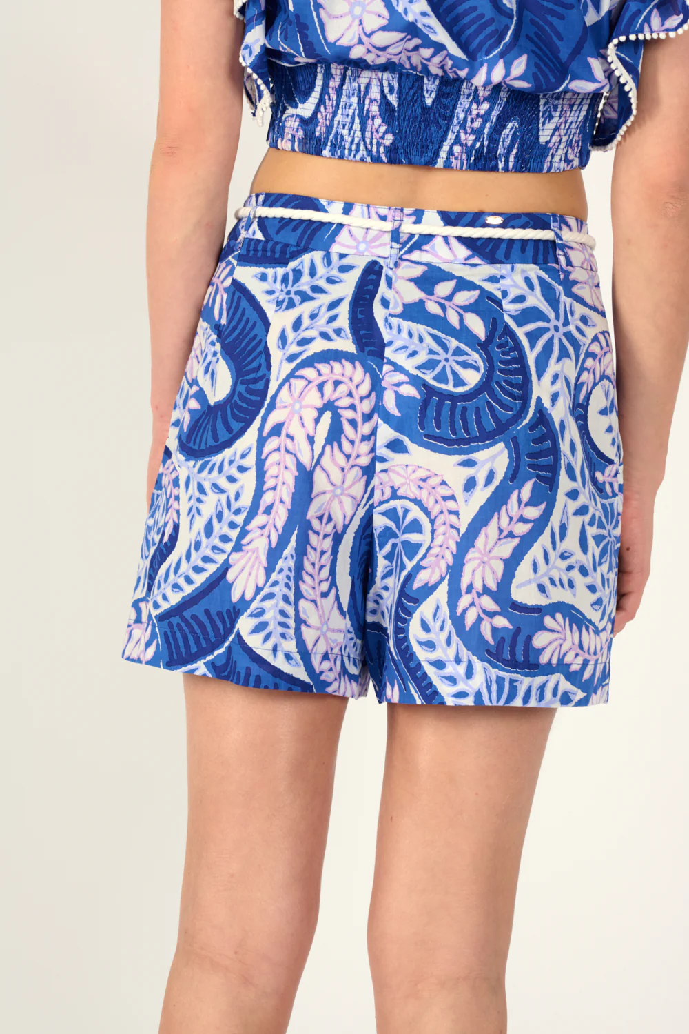 Short Chantal - Blue Holy Snake - Image 6