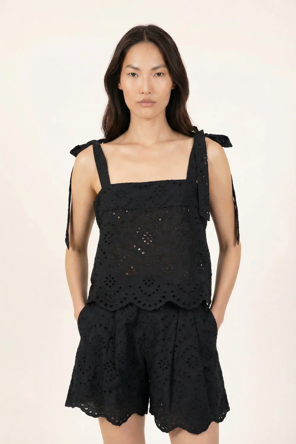 Top Noa - Black
